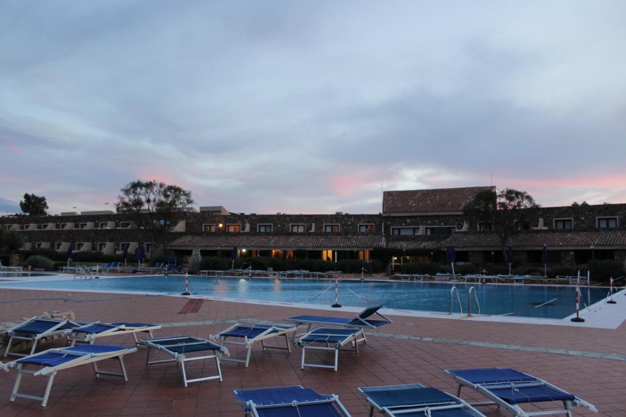 Residence Hotel Nuraghe Porto Rotondo Eksteriør billede