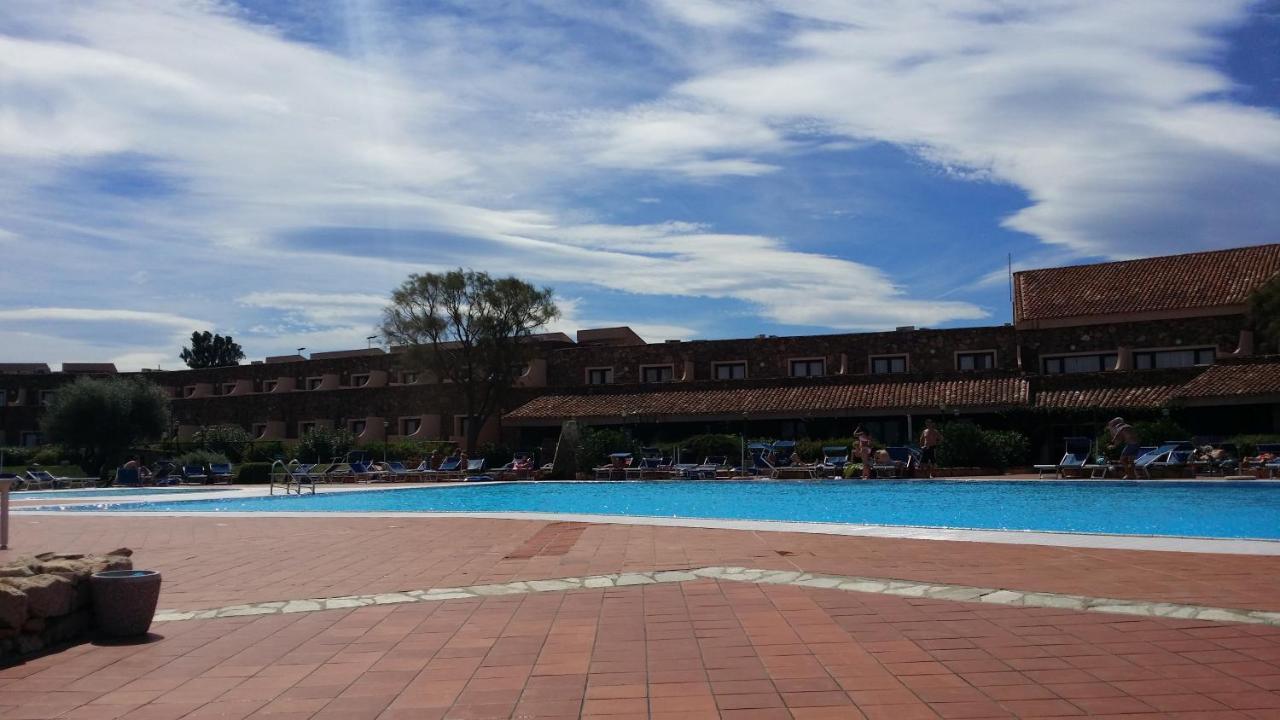 Residence Hotel Nuraghe Porto Rotondo Eksteriør billede