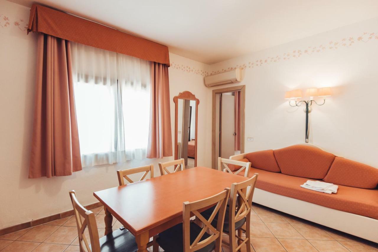 Residence Hotel Nuraghe Porto Rotondo Eksteriør billede