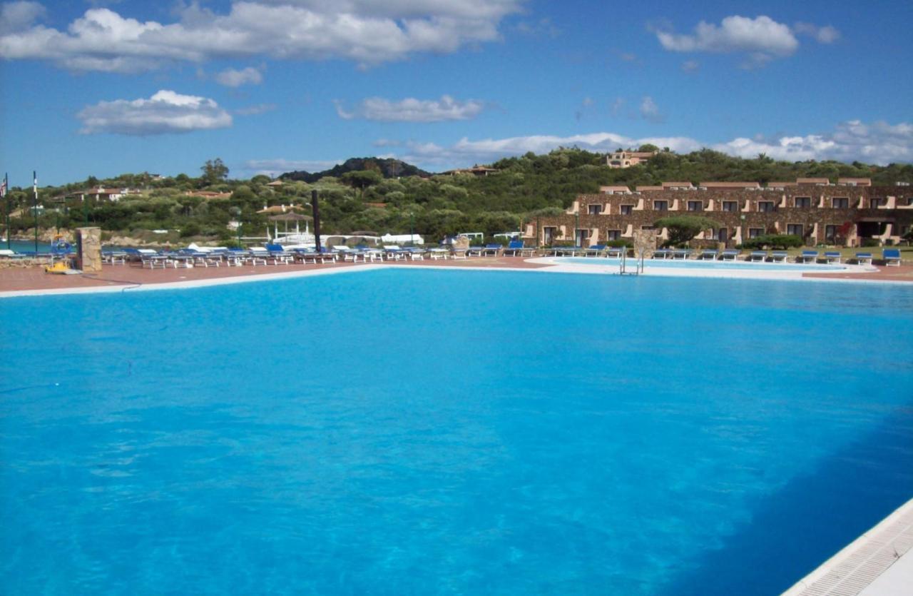 Residence Hotel Nuraghe Porto Rotondo Eksteriør billede