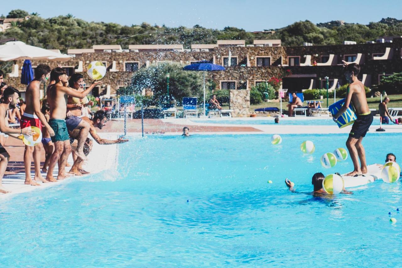 Residence Hotel Nuraghe Porto Rotondo Eksteriør billede